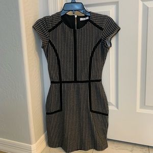 🔥SOLD🔥 GUC Parker black and white body con mini dress size XS